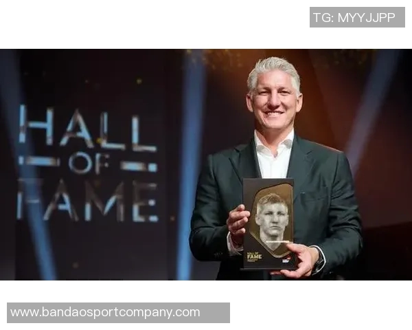 德国足球名人堂迎来新成员施魏因施泰格海因克斯等传奇入选