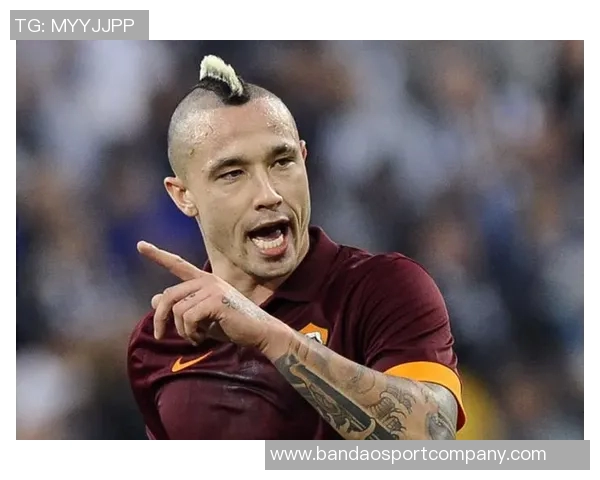 踢球背后的故事纳因戈兰母亲独自抚养五子艰辛历程