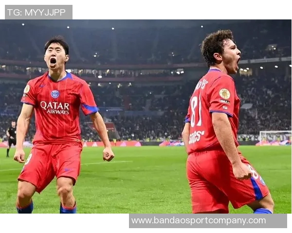 李刚仁24岁已获10冠与亚运金牌孙兴慜33岁仅得2冠引发热议